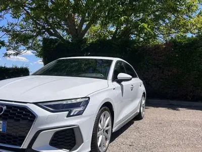 Usata Audi A3 S-Line 150 CV (110 kW) 2023 Bianco Berlina