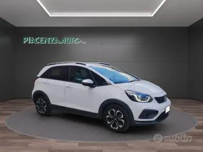 Begagnad Honda Jazz Executive 98 HK (72 kW) 2022 Vit Halvkombi