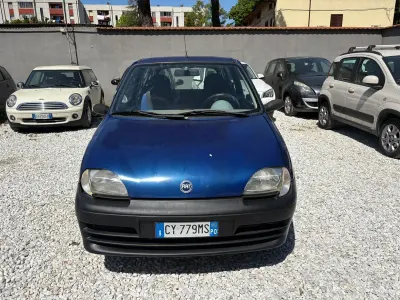Usata Fiat 600 54 CV (39 kW) 2005 Bluazzurro Utilitaria