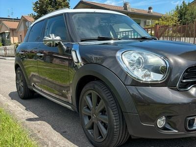 Usata Mini Countryman 143 CV (105 kW) 2015 Marrone SUV