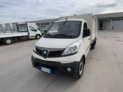 Begagnad Piaggio Porter
