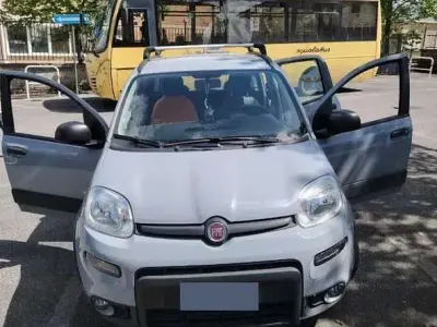 Usata Fiat Panda Connect 69 CV (50 kW) 2021 Utilitaria