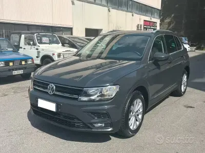 Usata VW Tiguan Business 150 CV (110 kW) 2019 Grigio SUV