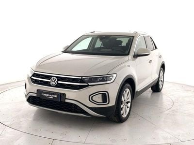 Usata VW T-Roc Life 150 CV (110 kW) 2022 Bianco SUV