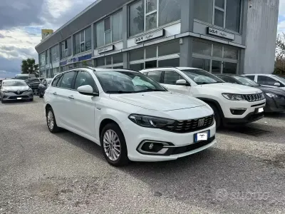 Usata Fiat Tipo Business 131 CV (96 kW) 2021 Bianco Station wagon