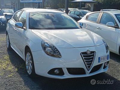 Bianco Usata 2015 Alfa Romeo Giulietta Berlina | 7500 € (Buon prezzo)