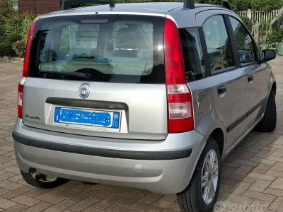 Usata Fiat Panda Dynamic 60 CV (44 kW) 2004 Grigio Utilitaria
