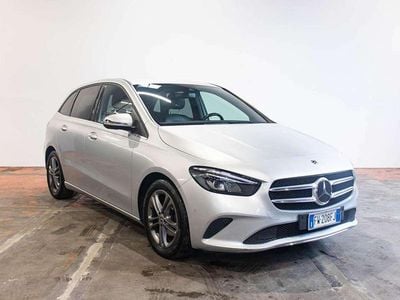 Usata Mercedes B180 116 CV (85 kW) 2019 Argento Monovolume