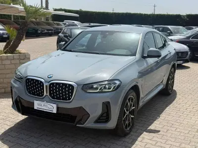 Usata BMW X4 M Sport 190 CV (139 kW) 2023 Broklyn grey SUV