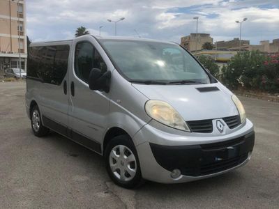 usata Renault Trafic 2.0 dci/115 Pc-Tn Passenger