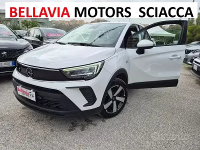 Usata Opel Crossland 110 CV (80 kW) 2021 Bianco SUV