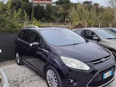 Begagnad Ford C-MAX Titanium 115 HK (84 kW) 2011 Svart Minibuss