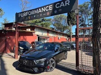 Begagnad Mercedes A45 AMG AMG 421 HK (309 kW) 2024 Svart Sedan