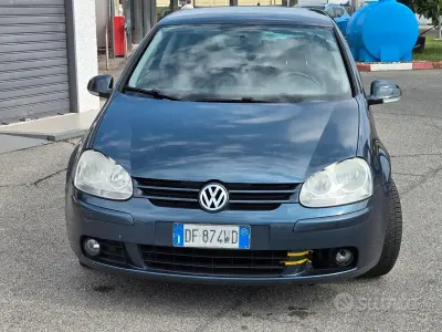 Usata VW Golf V GT 140 CV (102 kW) 2007 Blu Berlina