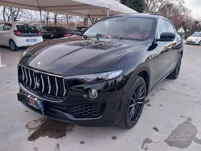 Usata Maserati Levante GranLusso 250 CV (183 kW) 2019 Nero SUV