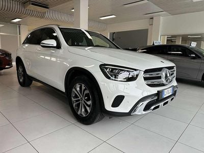 Usata Mercedes GLC220 Business 194 CV (142 kW) 2022 Bianco polare SUV
