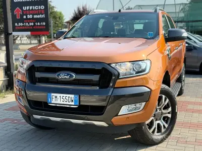 Usata Ford Ranger Wildtrack 160 CV (117 kW) 2017 Arancione Pick-up