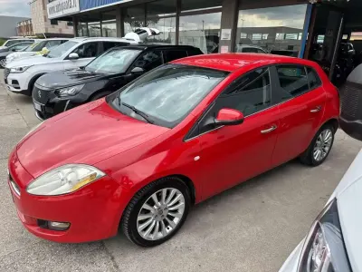 Usata Fiat Bravo Emotion 120 CV (88 kW) 2008 Rosso Utilitaria
