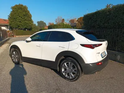 Usata Mazda CX-30 Exclusive 186 CV (136 kW) 2022 Bianco SUV