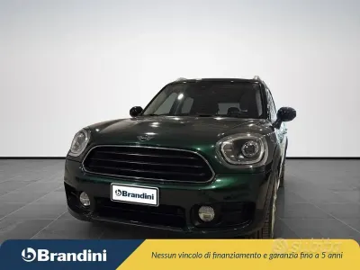 Usata Mini Cooper D Countryman Business 150 CV (110 kW) 2018 Verde SUV