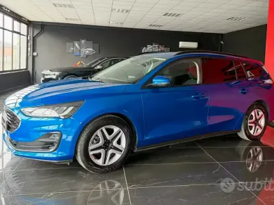 Usata Ford Focus ST-Line 120 CV (88 kW) 2021 Blu Station wagon