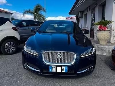 Usata Jaguar XF Portfolio 200 CV (147 kW) 2013 Blu Berlina