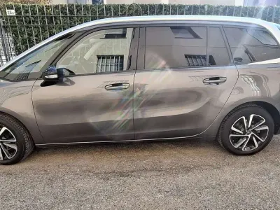 Usata Citroën C4 SpaceTourer 131 CV (96 kW) 2021 Marrone Monovolume