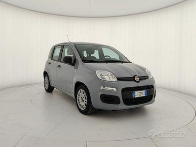 usata Fiat Panda 1.0 hybrid!OK NEO PATENTATI!RADIO!CITY!23000KM!