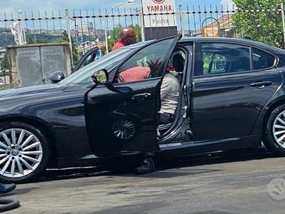 Usata Alfa Romeo Giulia Business 180 CV (132 kW) 2016 Nero Berlina