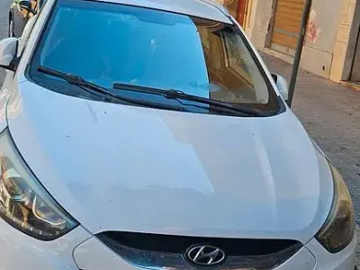 Usata Hyundai ix35 135 CV (99 kW) 2015 Bianco SUV