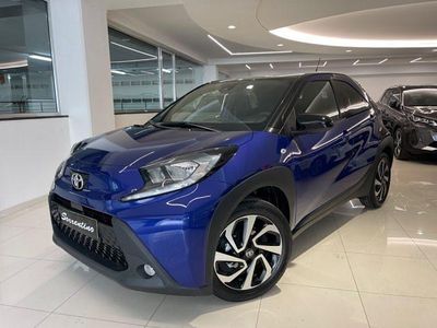 Usata Toyota Aygo X Trend 72 CV (52 kW) 2023 Blu SUV