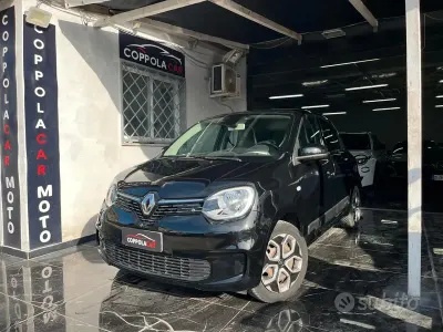 Usata Renault Twingo Intens 65 CV (47 kW) 2020 Nero Utilitaria