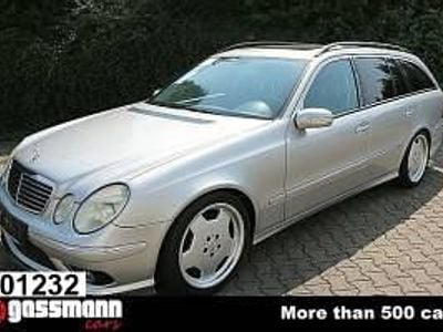 Usata Mercedes E500 Avantgarde 306 CV (225 kW) 2004 Argento Station wagon