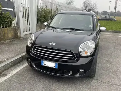 Usata Mini Countryman 98 CV (72 kW) 2011 Nero SUV