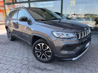 Usata Jeep Compass Limited 131 CV (96 kW) 2023 Grigio SUV