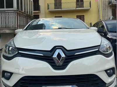 Usata Renault Clio IV Intens 90 CV (66 kW) 2017 Bianco Berlina