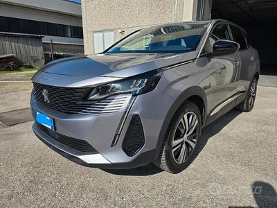 Usata Peugeot 3008 Allure 131 CV (96 kW) 2022 Grigio SUV