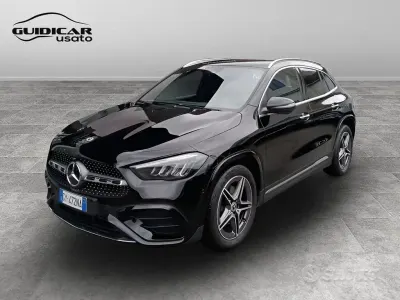 Usata Mercedes GLA180 Advanced Plus 116 CV (85 kW) 2025 Nero SUV