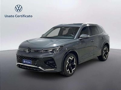 Usata VW Tiguan R-line 150 CV (110 kW) 2024 Dolphin grey metallizzato SUV