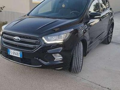Occasion Ford Kuga ST-Line 120 ch (88 kW) 2017 Noir SUV