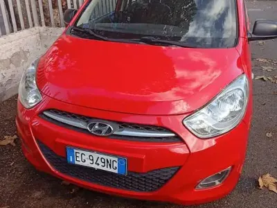 Usata Hyundai i10 Dynamiq 77 CV (56 kW) 2011 Utilitaria