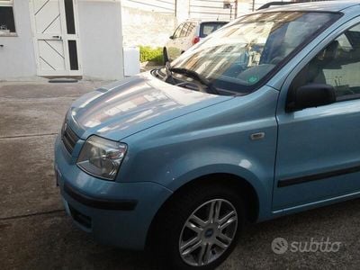 Begagnad Fiat Panda 69 HK (50 kW) 2005 Blå Halvkombi