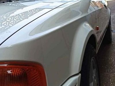 Usata Ford Escort Cabriolet 1986 Bianco Cabrio