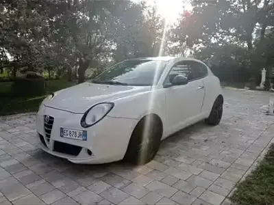 Usata Alfa Romeo MiTo 79 CV (58 kW) 2011 Utilitaria