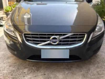 Usata Volvo V60 163 CV (119 kW) 2011 Station wagon