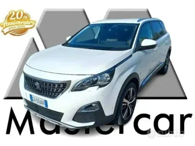 Usata Peugeot 5008 Allure 131 CV (96 kW) 2020 Bianco SUV