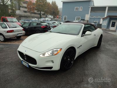 usata Maserati GranCabrio 4.7 S solo 30000km FULL 2010