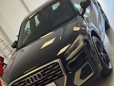Usata Audi Q2 Business 115 CV (84 kW) 2017 Nero SUV