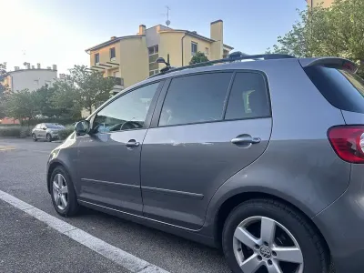 Używany VW Golf Plus Cross Trendline 105 KM (77 kW) 2010 Minivan