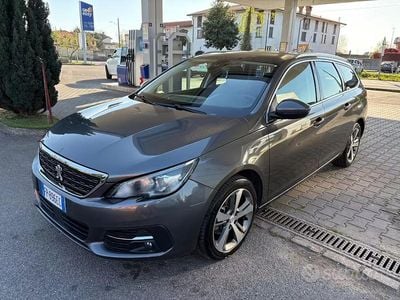 Usata Peugeot 308 GT-line 130 CV (95 kW) 2018 Grigio Station wagon
